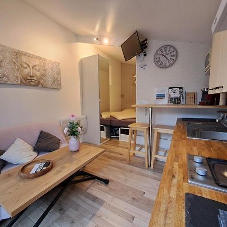 Joli Studio Au Calme Dans Un Jardin Privatif 乌伊斯特勒昂 外观 照片